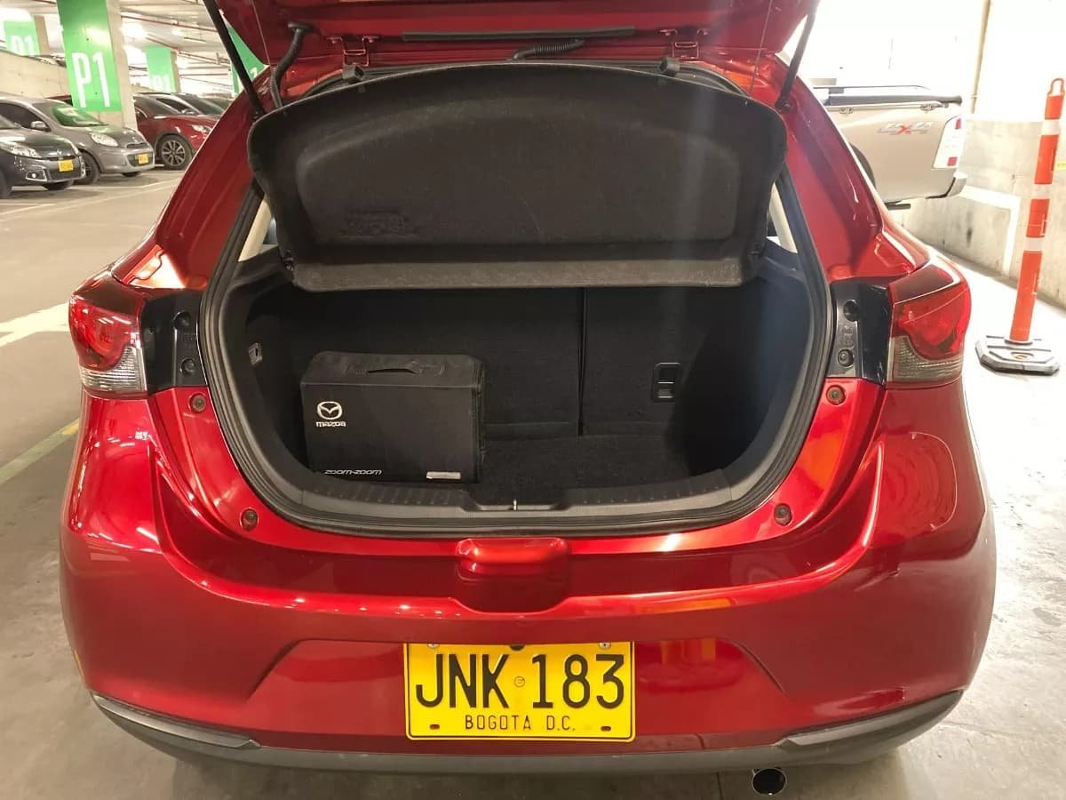 Mazda 2 1.5 Grand Touring Rojo 2021