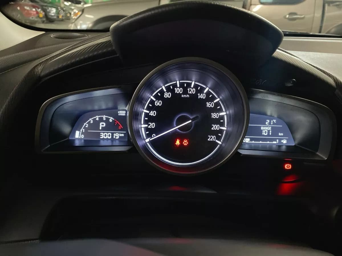 Mazda 2 1.5 Grand Touring Rojo 2021
