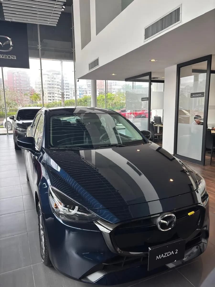 Mazda 2 1.5 Touring Sedan 2025 Azul