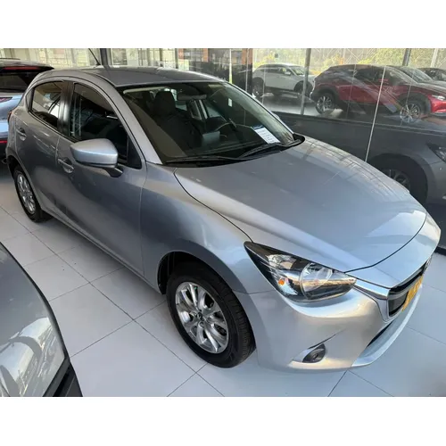 Mazda 2 2019 Plateado Bogotá