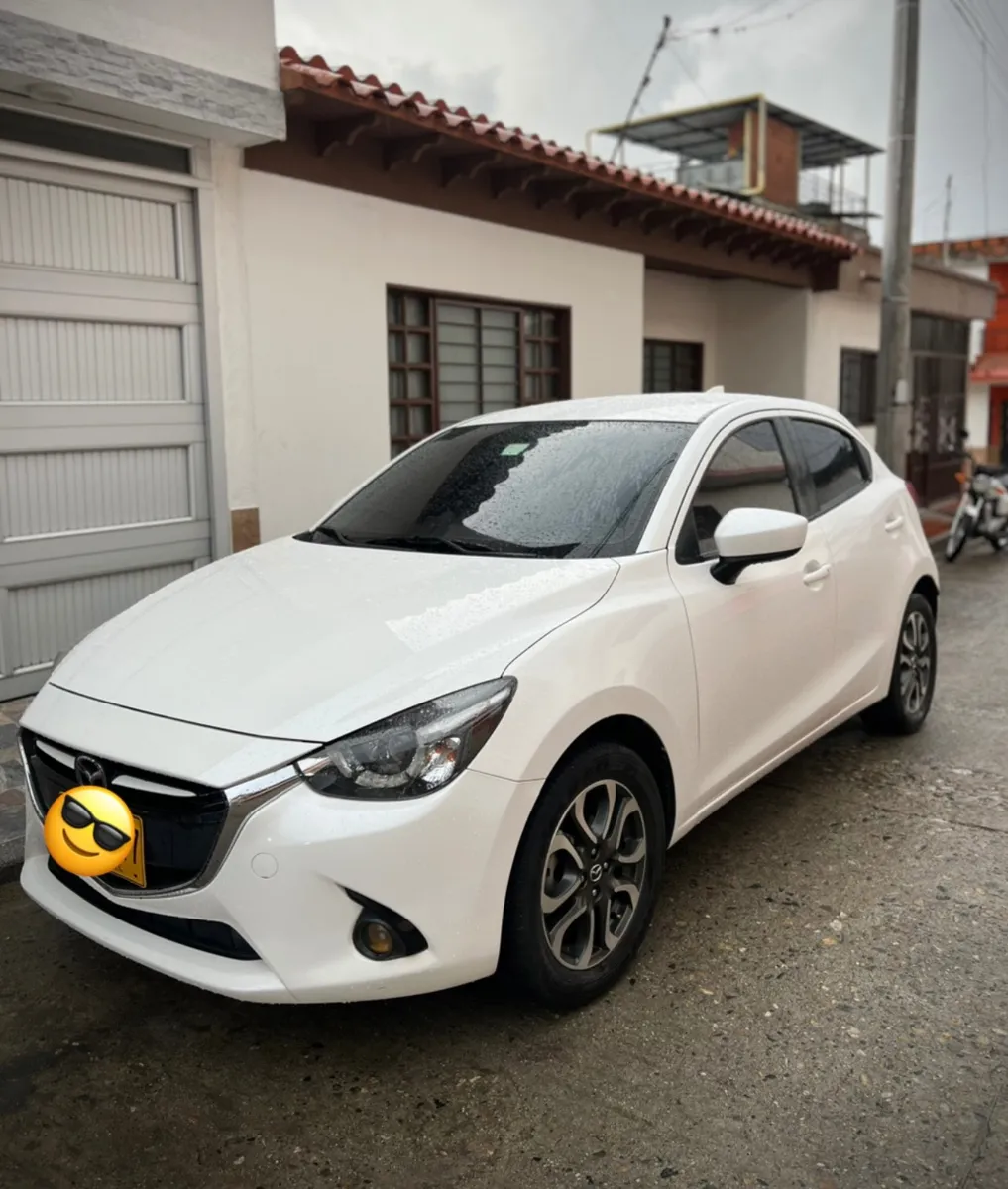Mazda 2 2017 Blanco Ocaña