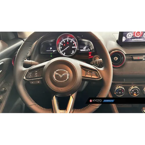 Mazda 2 2025 Rojo Bogotá