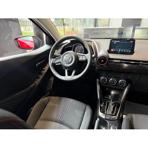 Mazda 2 2026 Rojo Bogotá