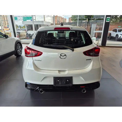 Mazda 2 2026 Blanco Bogotá