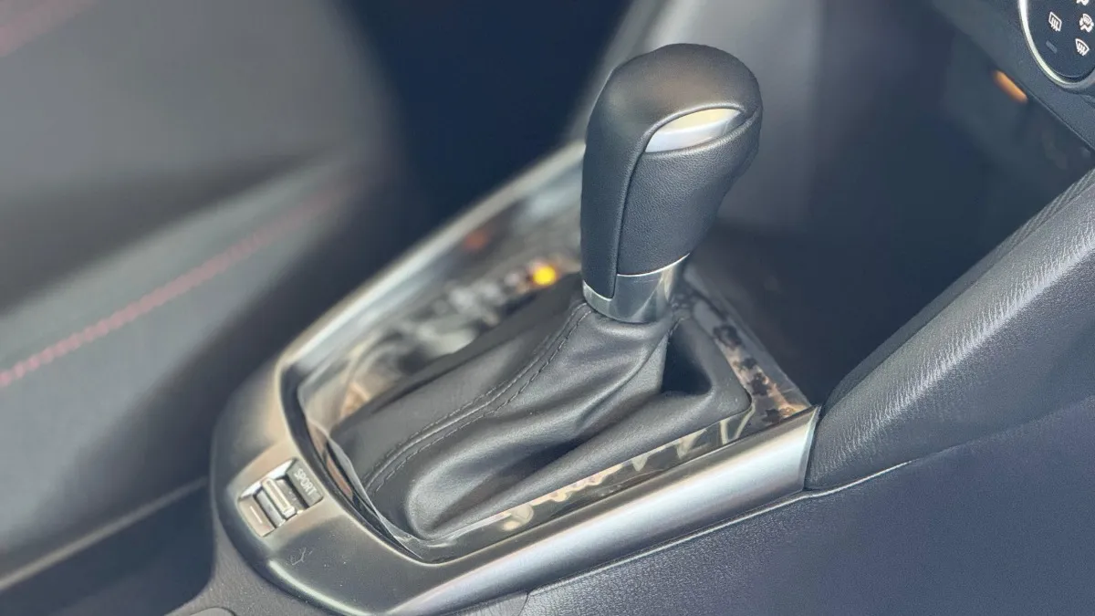 Mazda 2 Sedan 1.5 Grand Touring At 2025 Gris