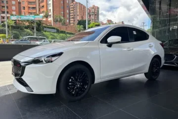 Mazda 2 Sedán Grand Touring  A.t 1.5 2027