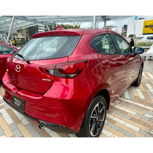 Mazda 2 2026 Rojo Bogotá
