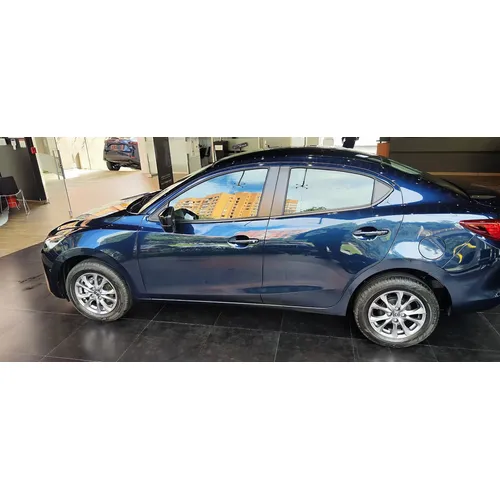 Mazda 2 2027 Azul Bogotá