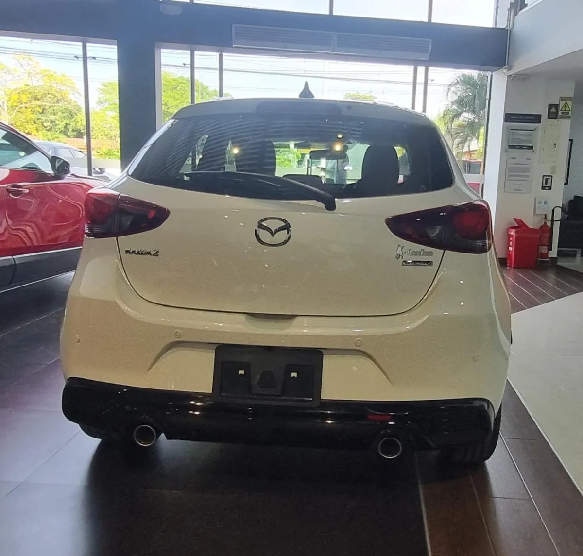Mazda 2 2025 Blanco Neiva