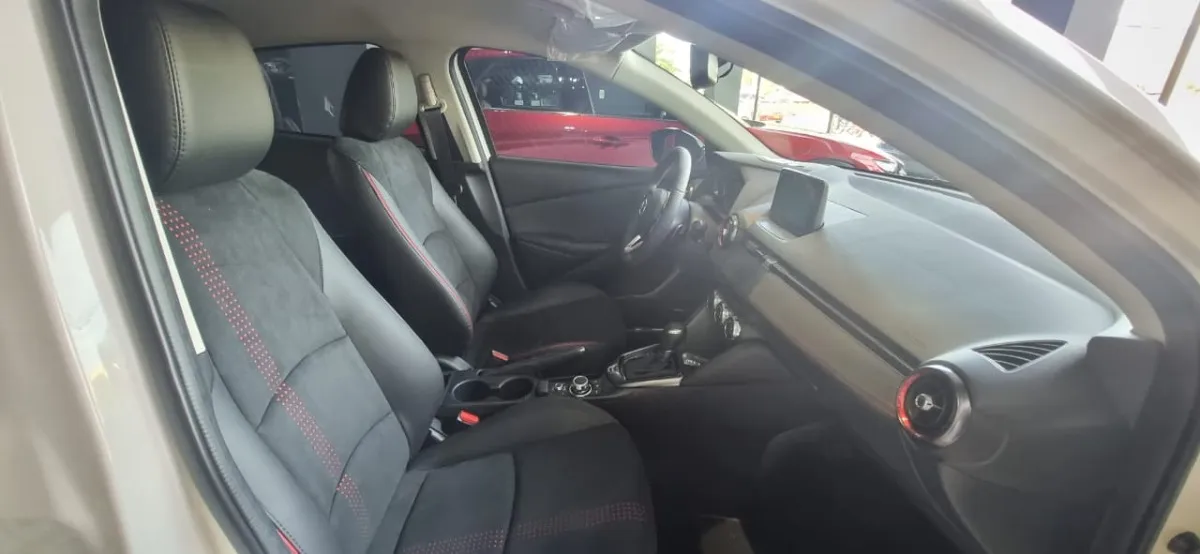 Mazda 2 2025 Blanco Neiva