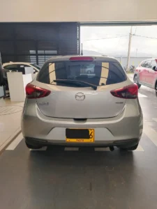Mazda 2 2022 Gris Pasto