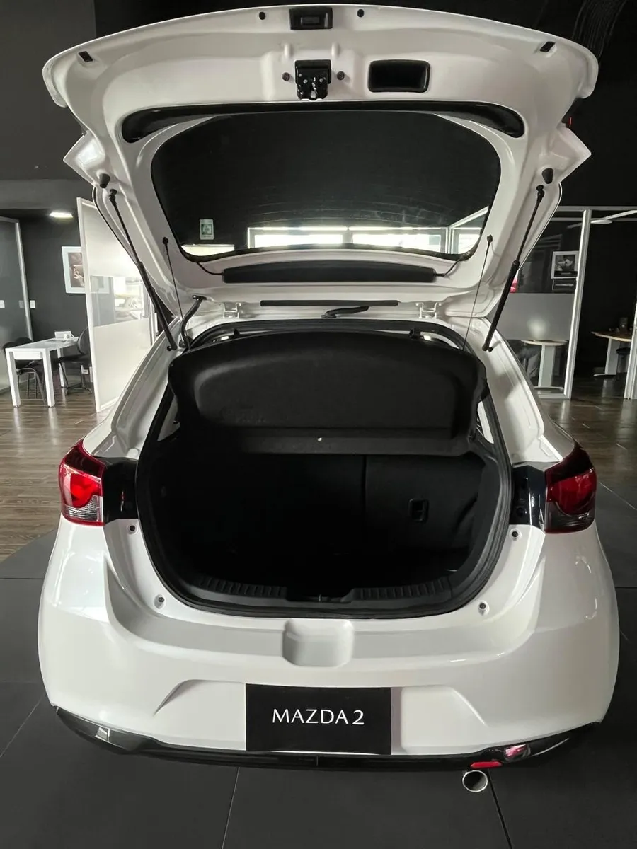 Mazda 2 2026 Blanco Villavicencio
