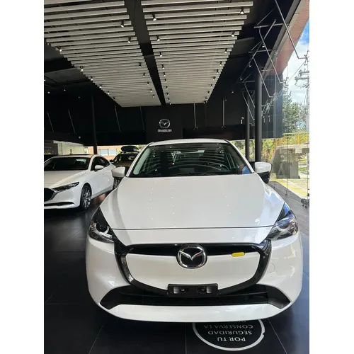 Mazda 2 2026 Blanco Bogotá