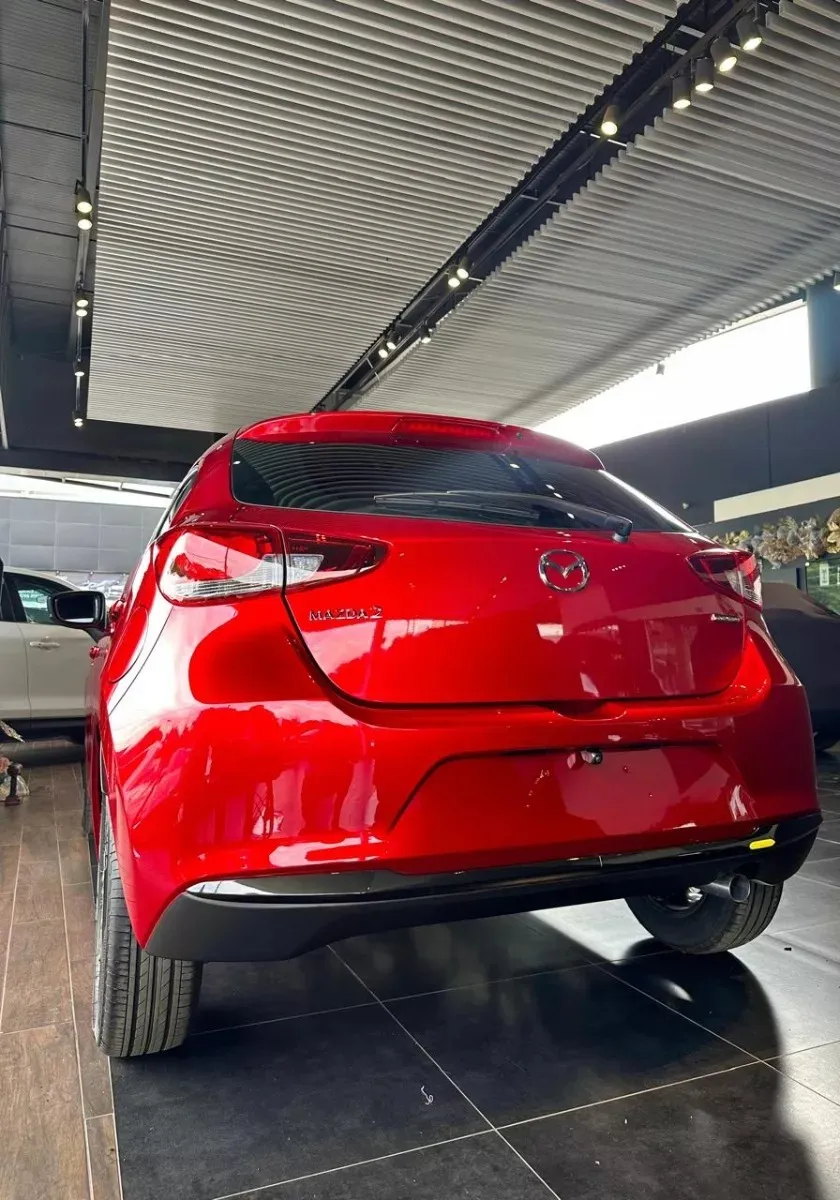 Mazda 2 Sport Touring Automatico New 2026 Rojo