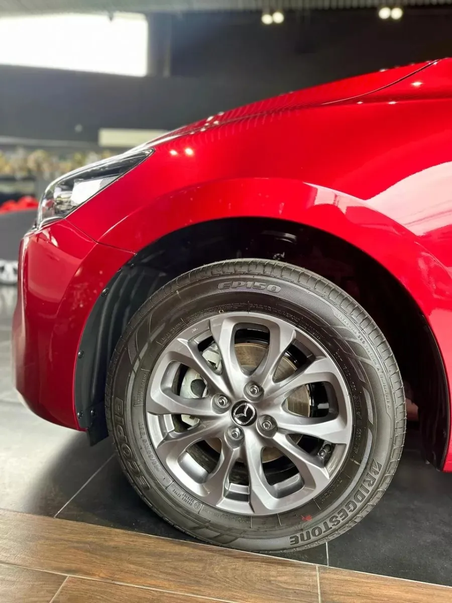 Mazda 2 Sport Touring Automatico New 2026 Rojo