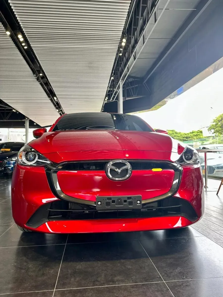 Mazda 2 Sport Touring Automatico New 2026 Rojo