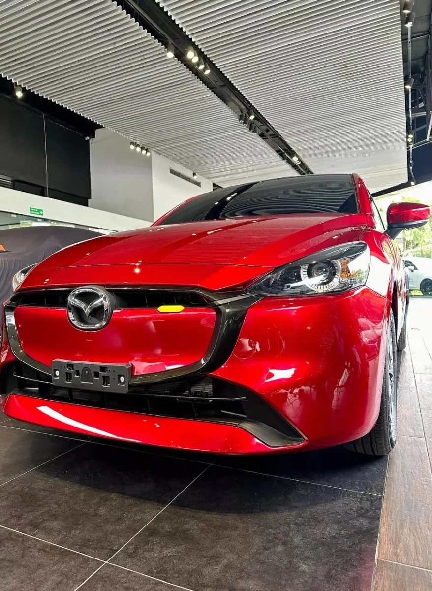 Mazda 2 Sport Touring Automatico New 2026 Rojo