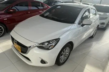 Mazda 2 TOURING SPORT 1.5 MECANICO
