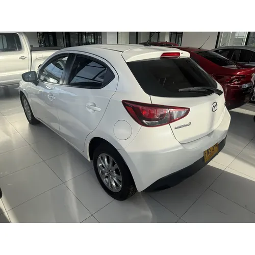 Mazda 2 2019 Blanco Bogotá