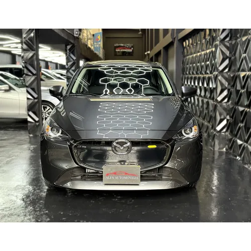 Mazda 2 2024 Gris Bogotá