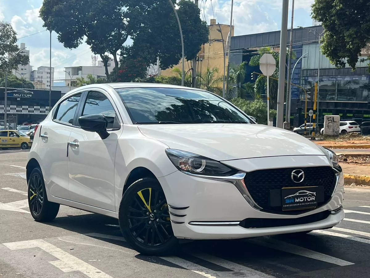Mazda 2 Touring Carrocería Hatch Back Modelo 2024