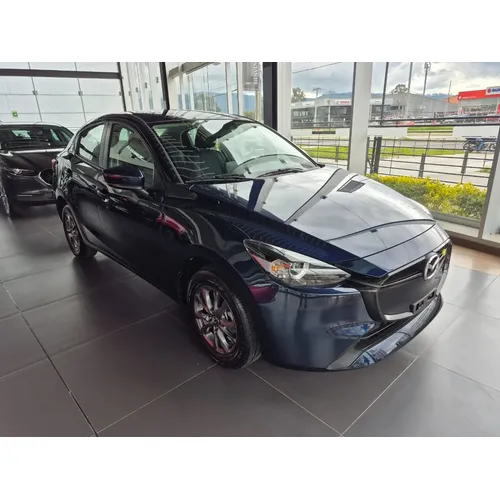 Mazda 2 2026 Azul Bogotá
