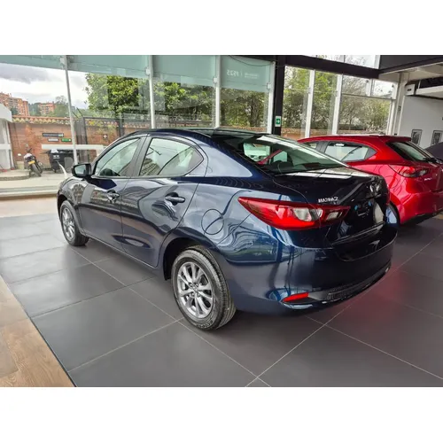 Mazda 2 2026 Azul Bogotá