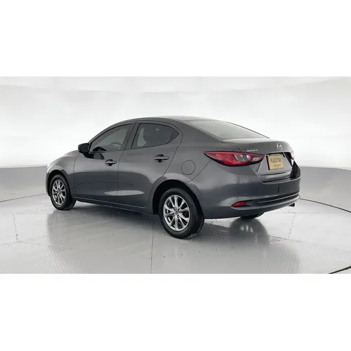 Mazda 2 2021 Gris Bogotá