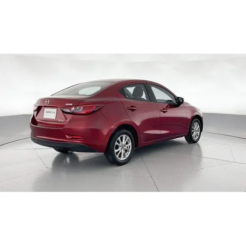 Mazda 2 2019 Rojo Bogotá