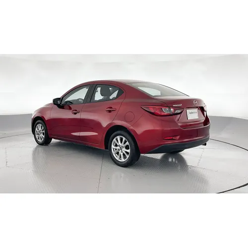 Mazda 2 2019 Rojo Bogotá
