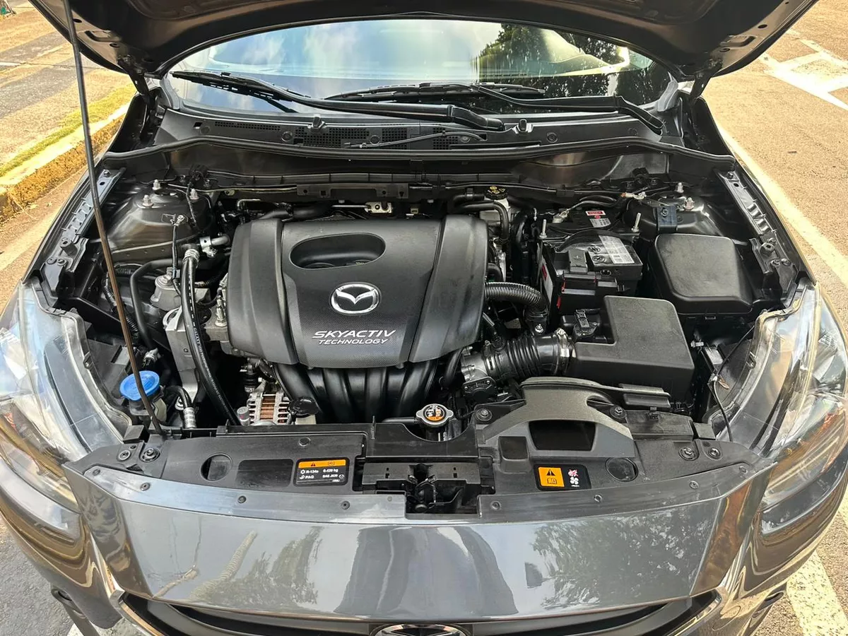 Mazda 2 Touring