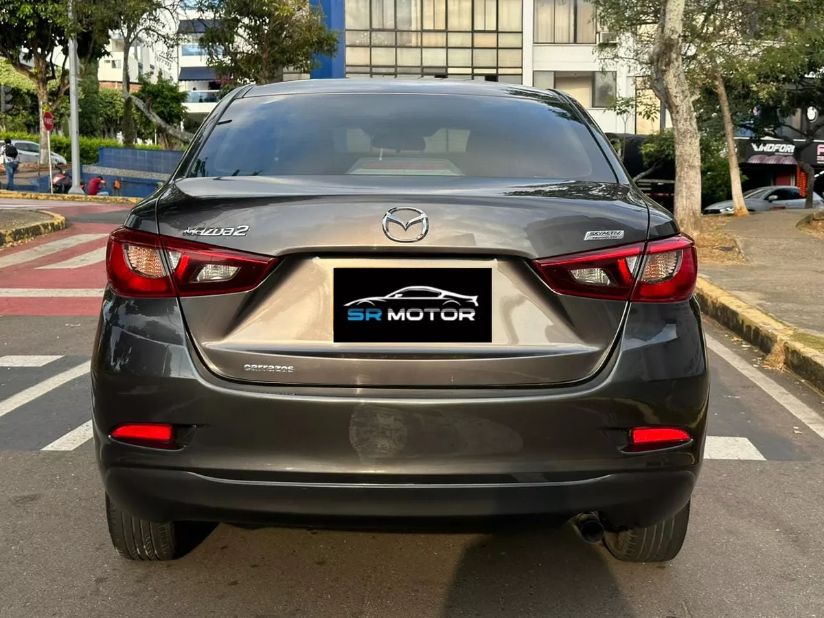 Mazda 2 Touring