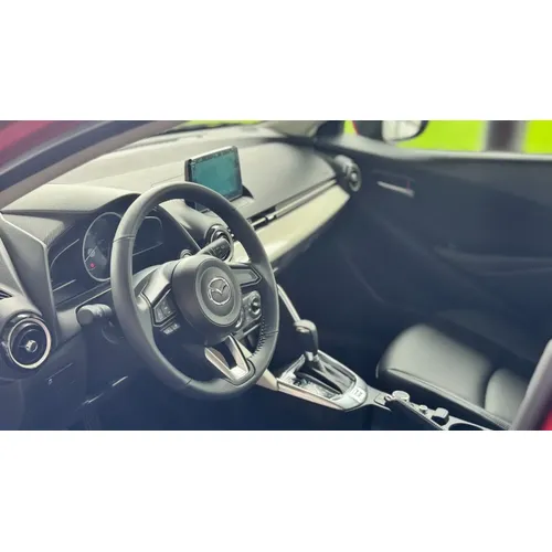 Mazda 2 2027 Rojo Bogotá