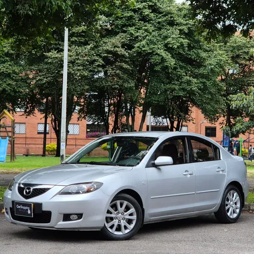 Mazda 3 2014 Plateado Bogotá