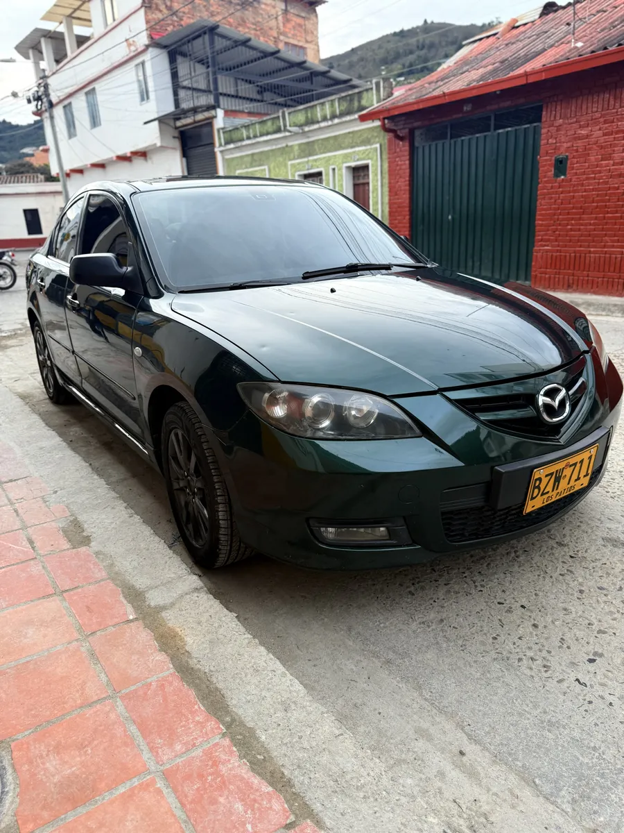 Mazda 3 2007 Verde Pamplona