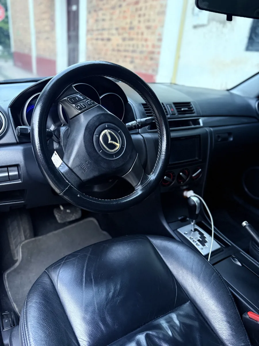 Mazda 3 2007 Verde Pamplona