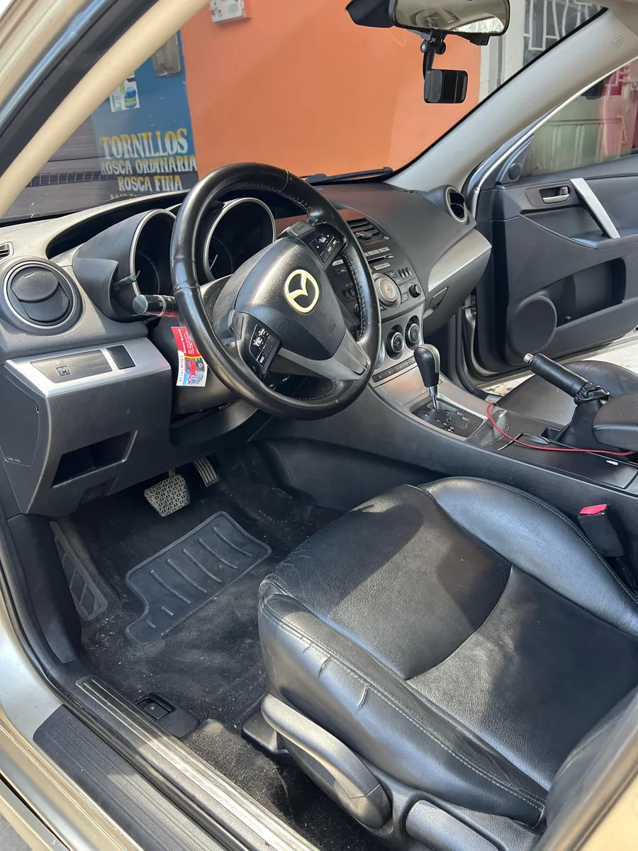 Mazda 3 2012 Plateado Honda