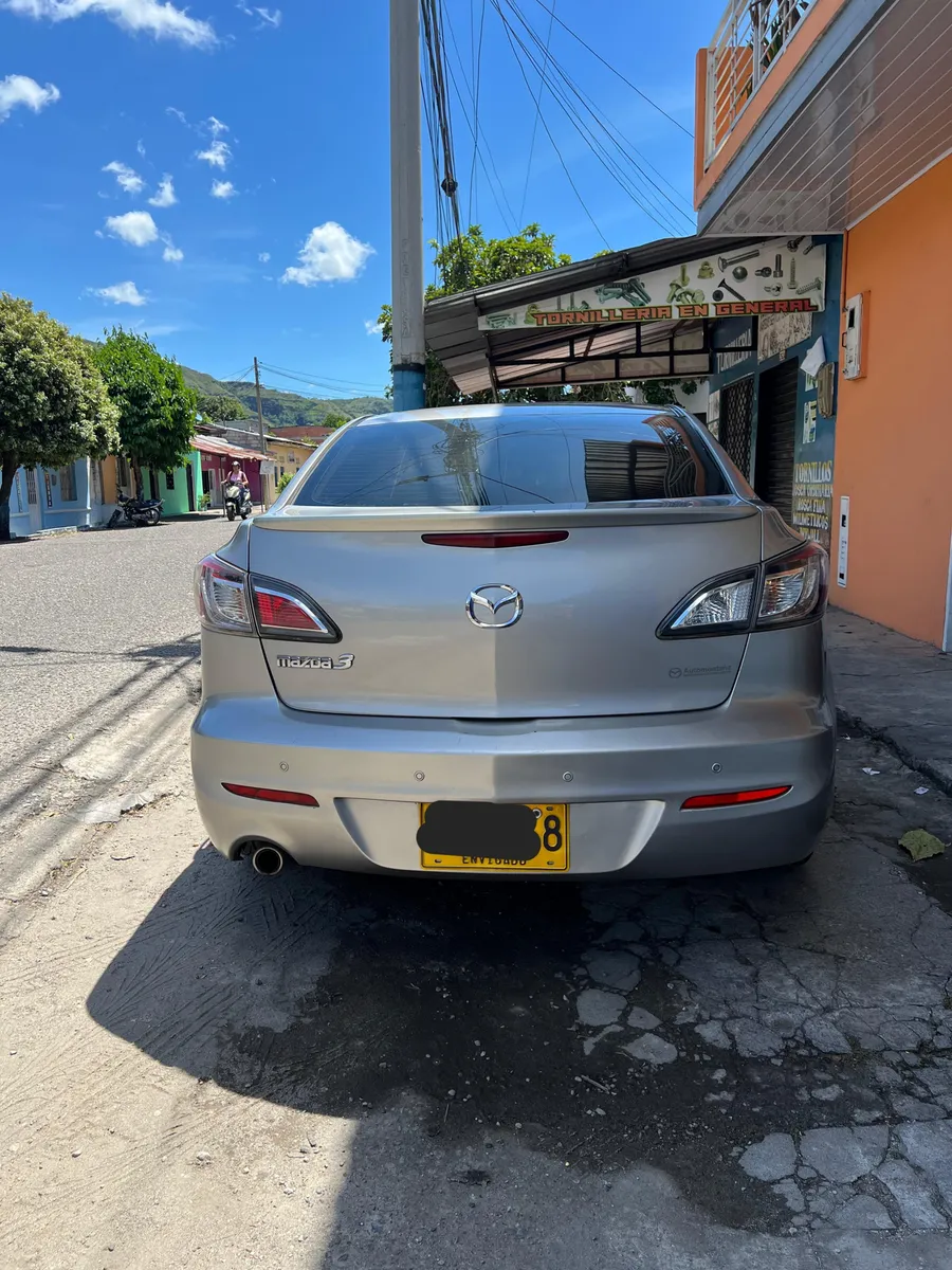 Mazda 3 2012 Plateado Honda