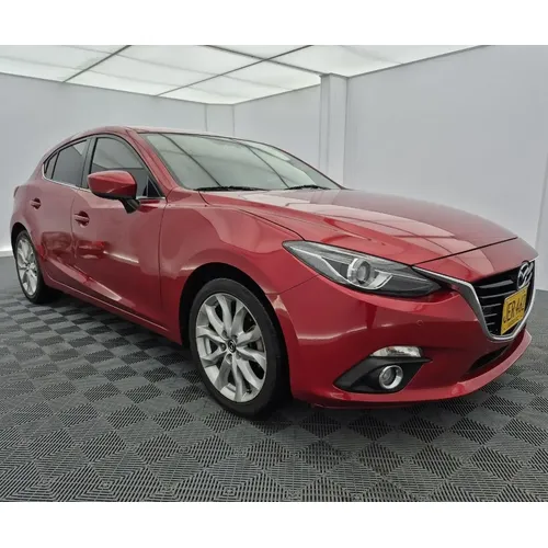 Mazda 3 2017 Rojo Bogotá
