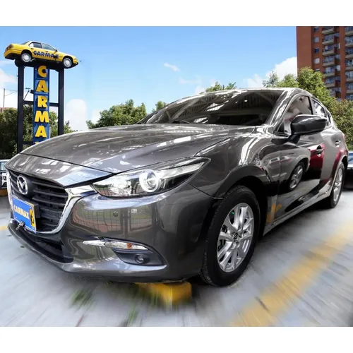 Mazda 3 2018 Gris Bogotá