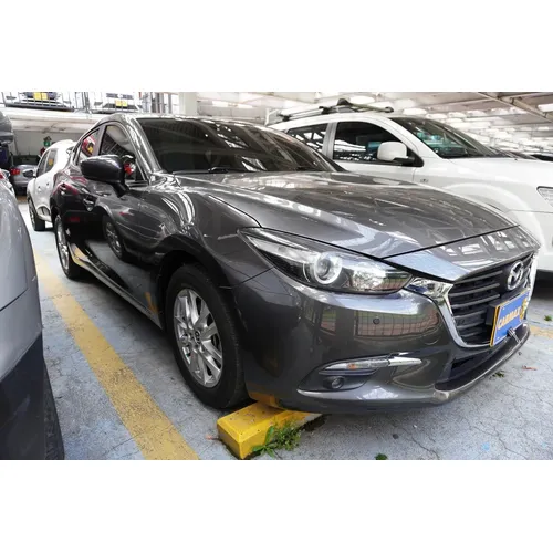 Mazda 3 2018 Gris Bogotá
