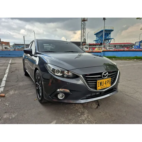 Mazda 3 2017 Gris Bogotá