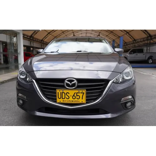 Mazda 3 2015 Gris Bogotá