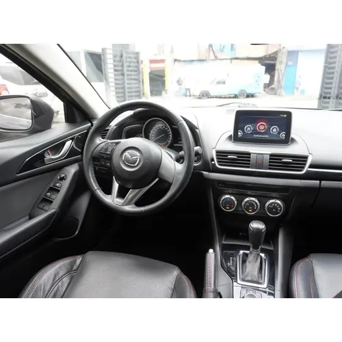 Mazda 3 2015 Gris Bogotá