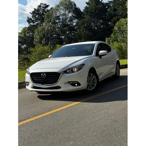 Mazda 3 2018 Blanco Medellín
