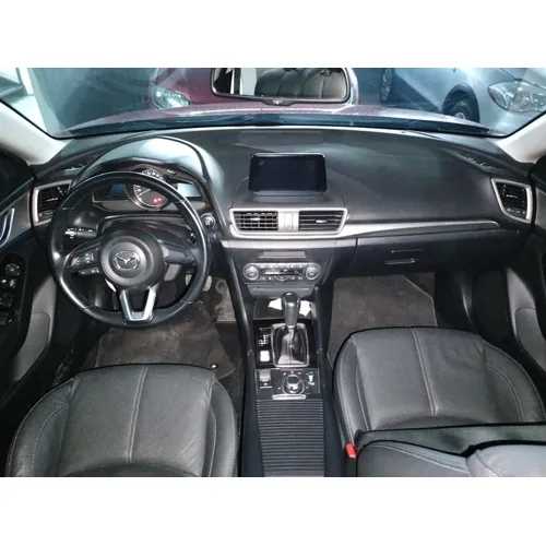 Mazda 3 2019 Rojo Bogotá