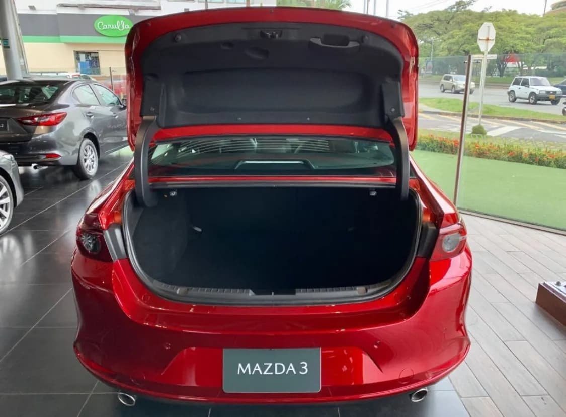 Mazda 3 2.0 Touring At Hibrido 2025 Rojo