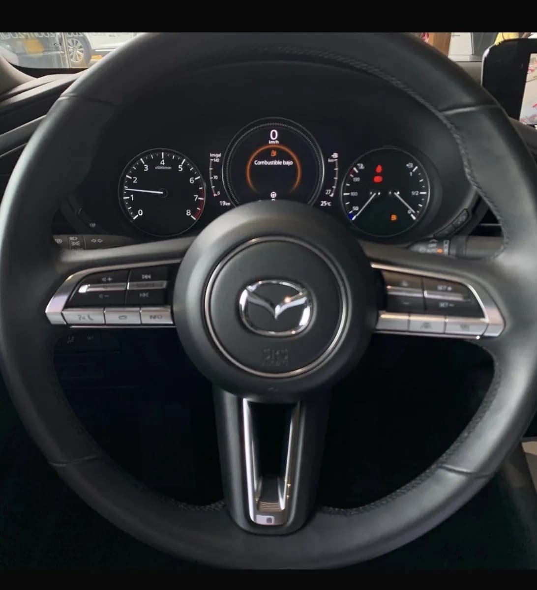Mazda 3 2.0 Touring At Hibrido 2025 Rojo