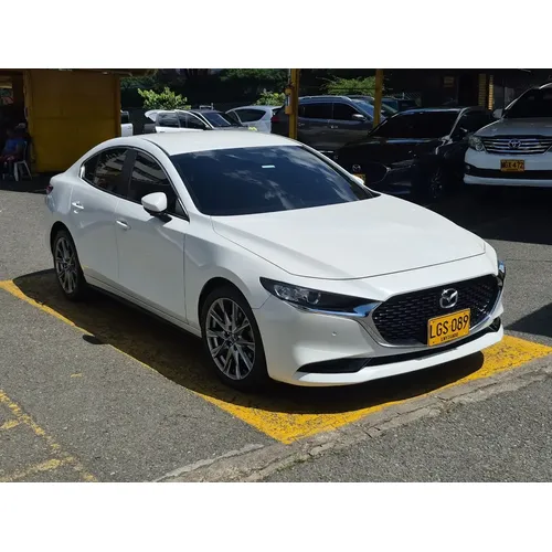 Mazda 3 2023 Blanco Medellín