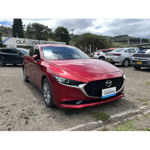 Mazda 3 2024 Rojo Bogotá